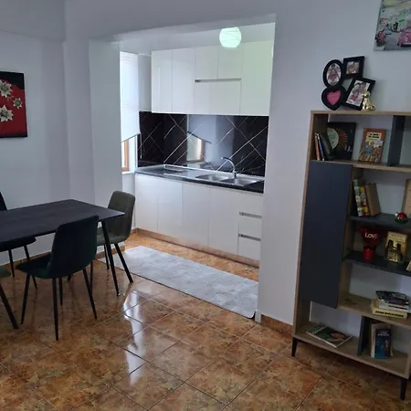 Aurora's Apartmán Shkodër